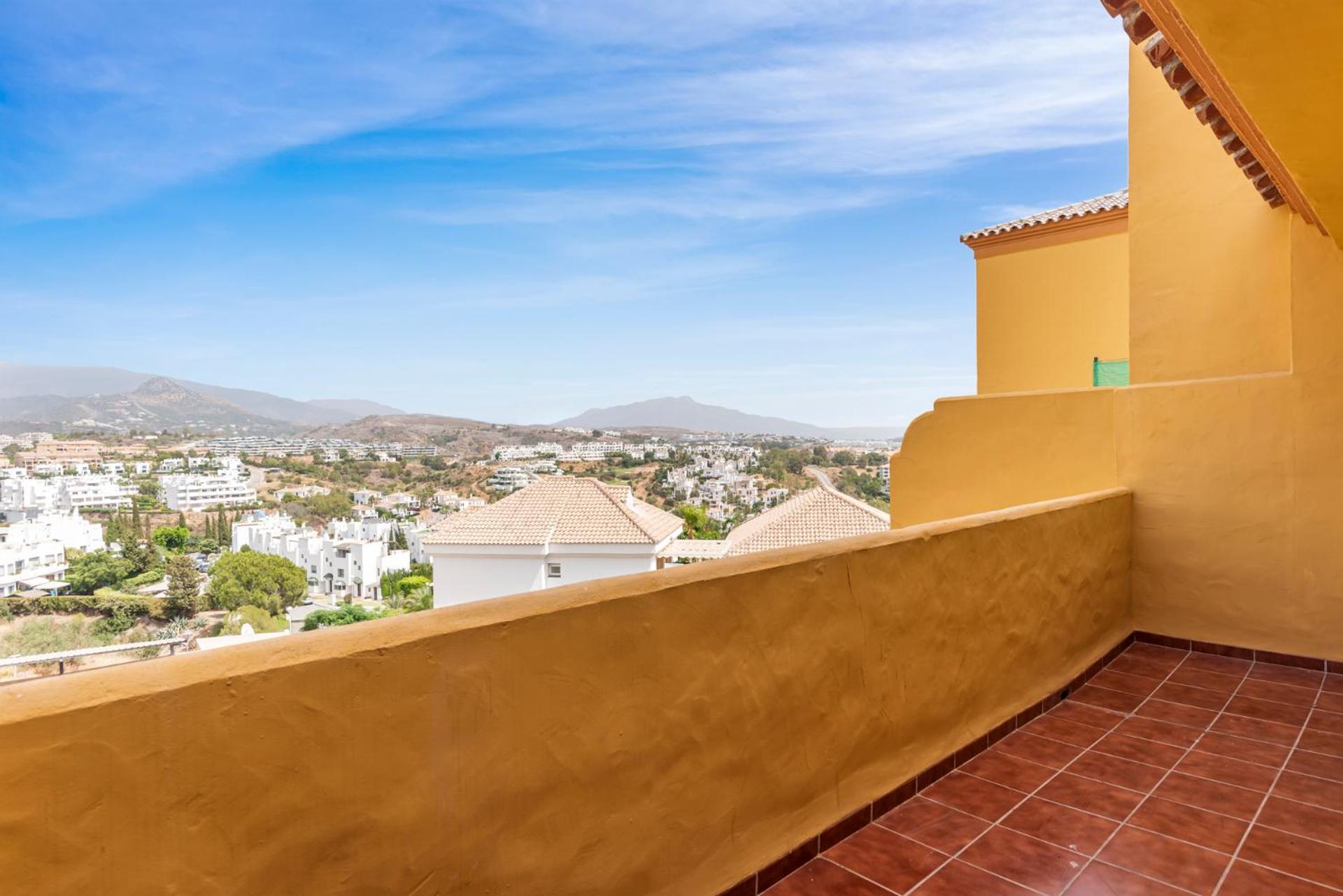 Sky And Sea Estepona Penthouse Екстер'єр фото