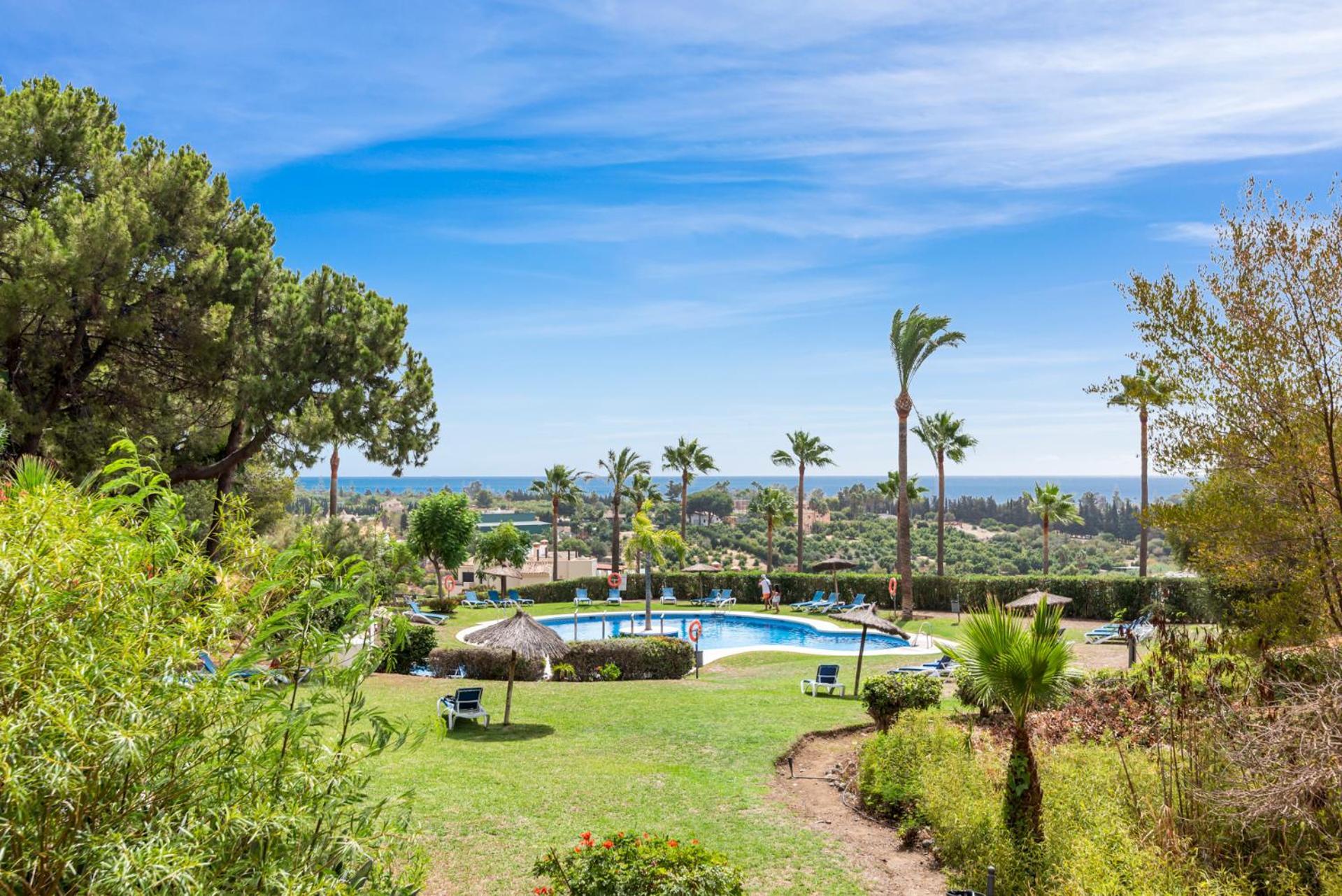 Sky And Sea Estepona Penthouse Екстер'єр фото
