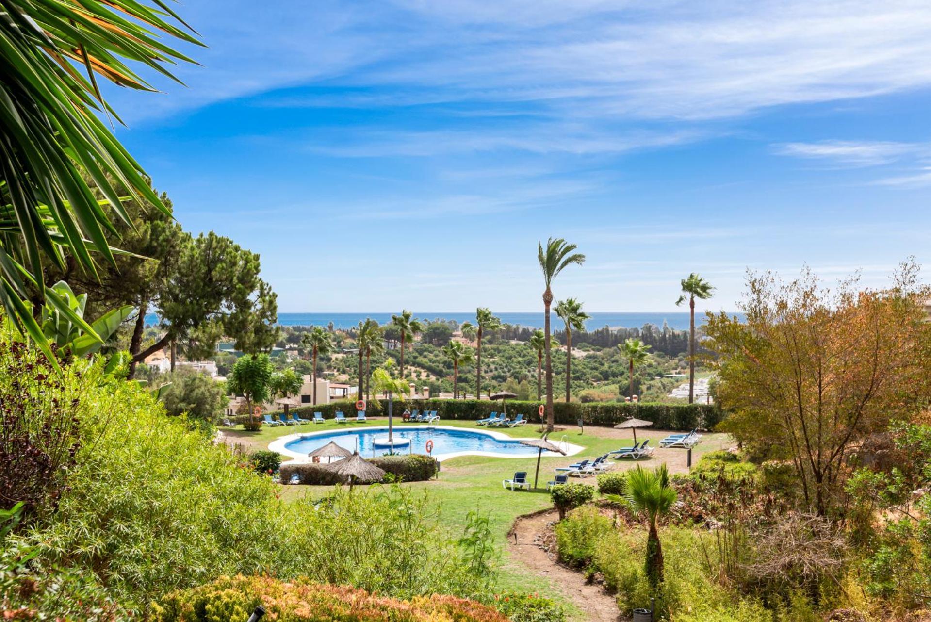 Sky And Sea Estepona Penthouse Екстер'єр фото