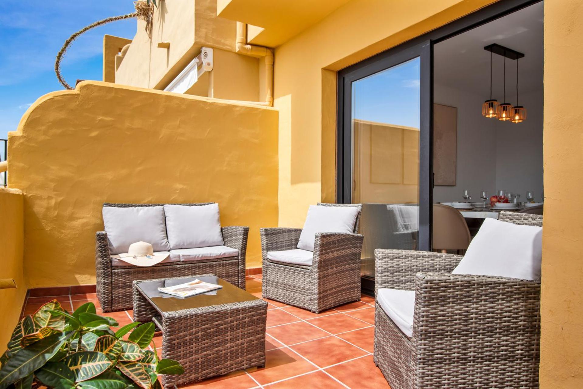 Sky And Sea Estepona Penthouse Екстер'єр фото